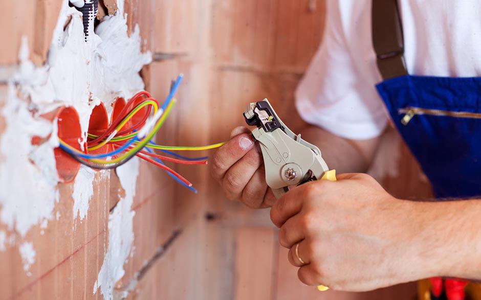 recherche panne electrique La Trétoire